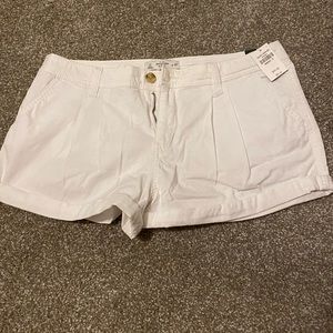 White Abercrombie and Fitch shorts